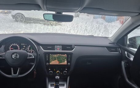 Skoda Octavia, 2017 год, 1 750 000 рублей, 10 фотография