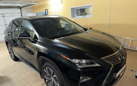 Lexus RX IV рестайлинг, 2017 год, 4 400 000 рублей, 2 фотография