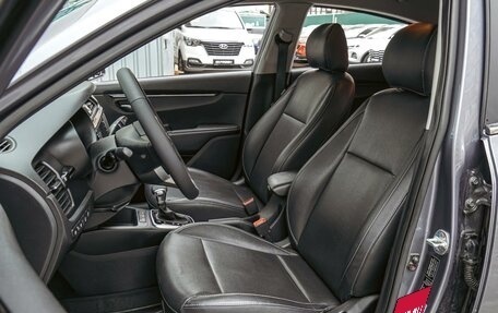 KIA Rio IV, 2018 год, 1 598 000 рублей, 10 фотография