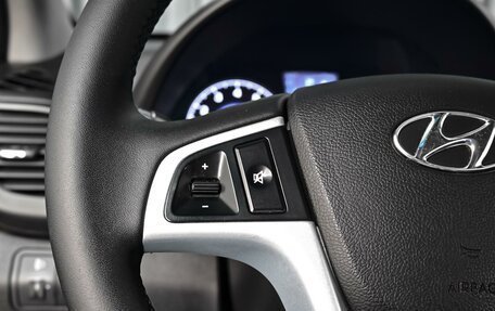 Hyundai Solaris II рестайлинг, 2013 год, 880 000 рублей, 18 фотография