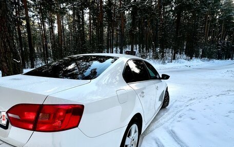 Volkswagen Jetta VI, 2013 год, 1 100 000 рублей, 6 фотография