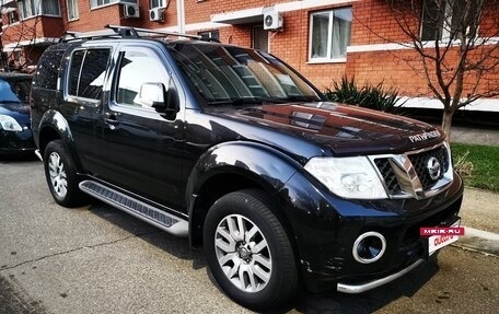 Nissan Pathfinder, 2012 год, 1 850 000 рублей, 2 фотография