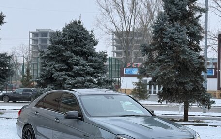 Mercedes-Benz E-Класс, 2014 год, 2 100 000 рублей, 3 фотография