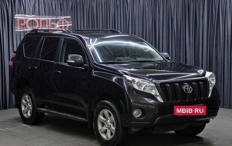 Toyota Land Cruiser Prado 150 рестайлинг 2, 2016 год, 3 498 000 рублей, 3 фотография