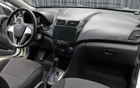 Hyundai Solaris II рестайлинг, 2011 год, 749 000 рублей, 11 фотография