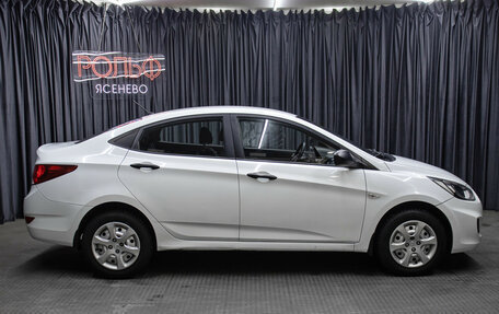 Hyundai Solaris II рестайлинг, 2011 год, 749 000 рублей, 4 фотография