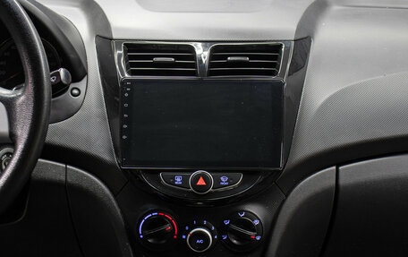 Hyundai Solaris II рестайлинг, 2011 год, 749 000 рублей, 15 фотография