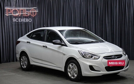 Hyundai Solaris II рестайлинг, 2011 год, 749 000 рублей, 3 фотография