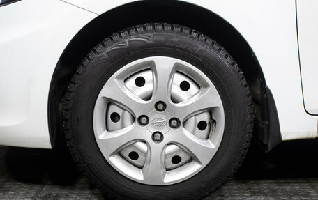 Hyundai Solaris II рестайлинг, 2011 год, 749 000 рублей, 23 фотография