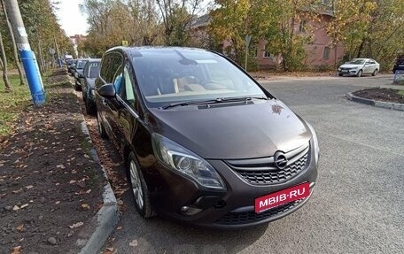 Opel Zafira C рестайлинг, 2012 год, 680 000 рублей, 1 фотография