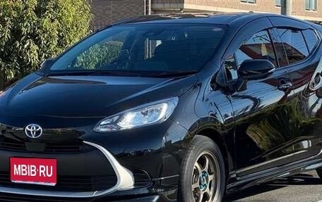 Toyota Aqua, 2022 год, 1 000 000 рублей, 1 фотография