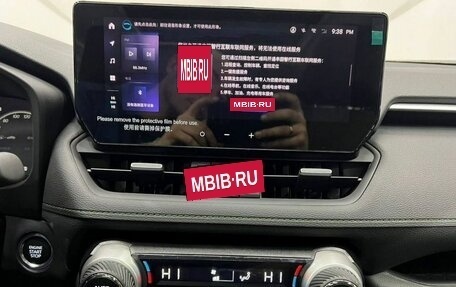 Toyota RAV4, 2025 год, 3 999 000 рублей, 17 фотография