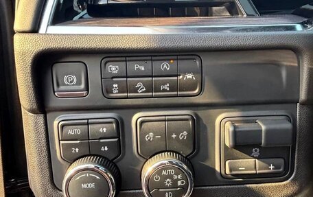 Chevrolet Tahoe IV, 2025 год, 10 100 548 рублей, 8 фотография