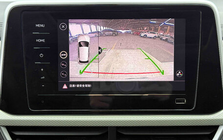 Volkswagen T-Roc I, 2023 год, 1 720 000 рублей, 12 фотография