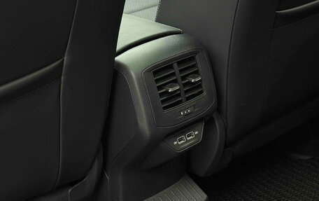 Volkswagen T-Roc I, 2023 год, 1 720 000 рублей, 13 фотография