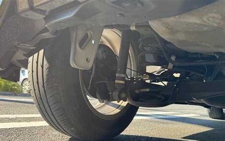 Toyota Aqua, 2022 год, 1 000 000 рублей, 30 фотография