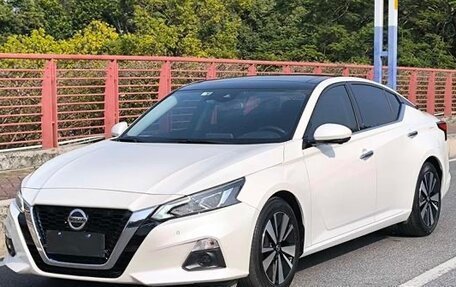 Nissan Altima VI (L34), 2022 год, 1 360 000 рублей, 3 фотография