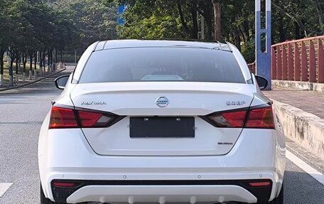 Nissan Altima VI (L34), 2022 год, 1 360 000 рублей, 6 фотография