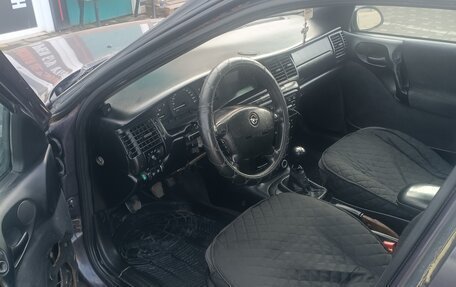 Opel Vectra B рестайлинг, 1996 год, 240 000 рублей, 6 фотография