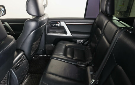 Toyota Land Cruiser 200, 2013 год, 3 639 000 рублей, 10 фотография