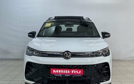 Volkswagen Tiguan, 2025 год, 4 920 000 рублей, 3 фотография