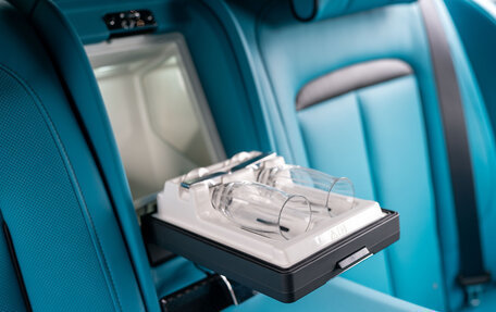 Rolls-Royce Cullinan, 2025 год, 72 000 000 рублей, 10 фотография