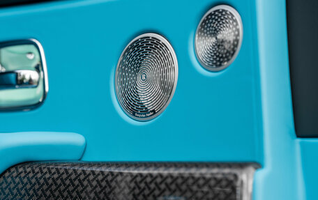 Rolls-Royce Cullinan, 2025 год, 72 000 000 рублей, 36 фотография