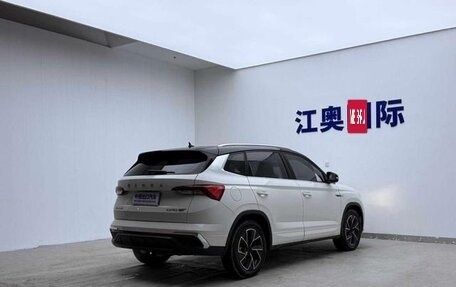 Skoda Kamiq I, 2022 год, 1 590 000 рублей, 6 фотография