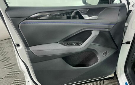 Volkswagen Tiguan, 2025 год, 4 979 000 рублей, 9 фотография