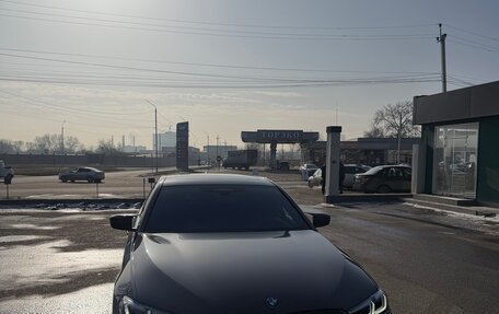 BMW 5 серия, 2022 год, 5 500 000 рублей, 2 фотография