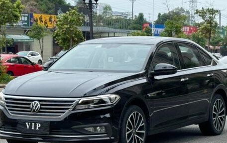 Volkswagen Lavida, 2022 год, 1 600 000 рублей, 1 фотография