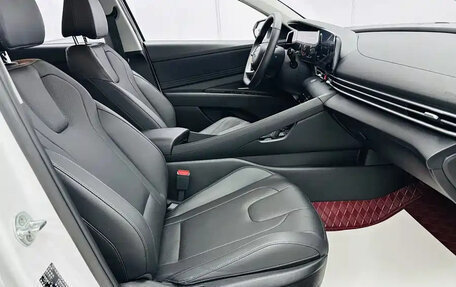 Hyundai Elantra, 2023 год, 1 420 911 рублей, 10 фотография