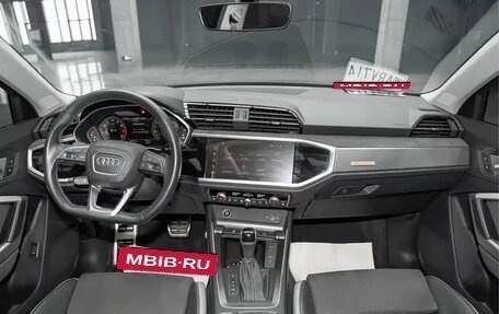 Audi Q3, 2023 год, 2 200 000 рублей, 9 фотография