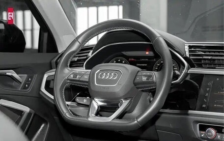 Audi Q3, 2023 год, 2 200 000 рублей, 10 фотография