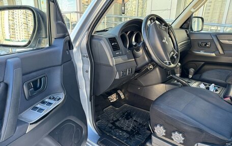 Mitsubishi Pajero IV, 2014 год, 1 800 000 рублей, 11 фотография