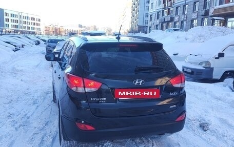 Hyundai ix35 I рестайлинг, 2012 год, 1 000 000 рублей, 2 фотография