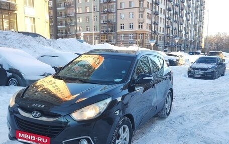 Hyundai ix35 I рестайлинг, 2012 год, 1 000 000 рублей, 3 фотография