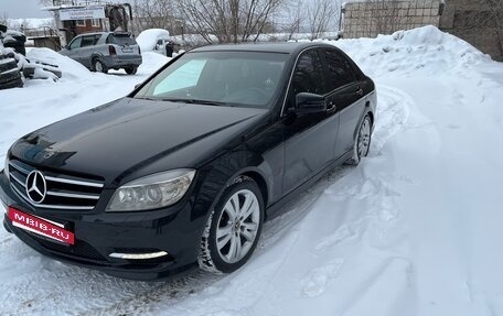 Mercedes-Benz C-Класс, 2011 год, 1 100 000 рублей, 5 фотография