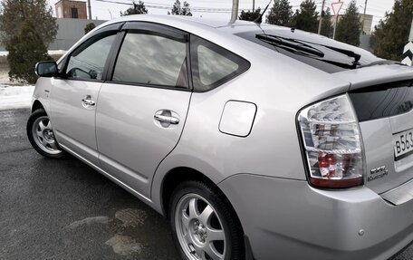 Toyota Prius, 2009 год, 1 050 000 рублей, 4 фотография