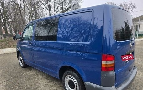 Volkswagen Transporter T5 рестайлинг, 2006 год, 870 000 рублей, 6 фотография