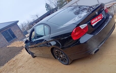 BMW 3 серия, 2006 год, 600 000 рублей, 2 фотография