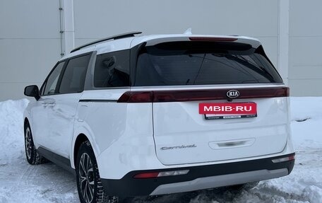 KIA Carnival, 2020 год, 4 040 000 рублей, 3 фотография