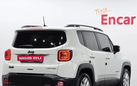 Jeep Renegade I рестайлинг, 2020 год, 2 130 000 рублей, 2 фотография