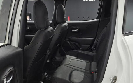 Jeep Renegade I рестайлинг, 2020 год, 2 130 000 рублей, 12 фотография