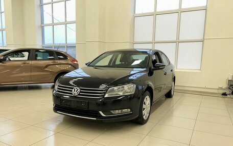 Volkswagen Passat B7, 2014 год, 1 020 000 рублей, 3 фотография