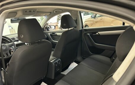 Volkswagen Passat B7, 2014 год, 1 020 000 рублей, 13 фотография