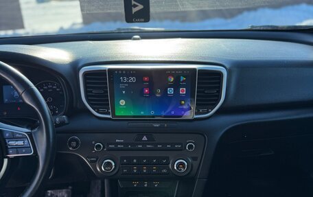 KIA Sportage IV рестайлинг, 2020 год, 2 600 000 рублей, 26 фотография