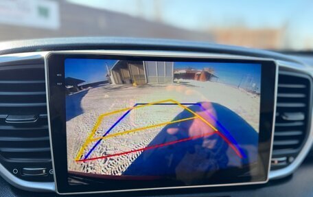 KIA Sportage IV рестайлинг, 2020 год, 2 600 000 рублей, 25 фотография