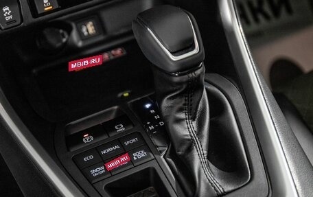 Toyota RAV4, 2025 год, 4 500 000 рублей, 16 фотография