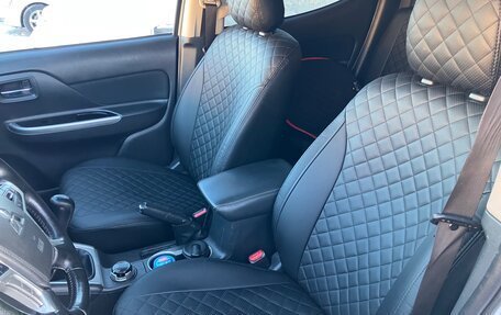 Mitsubishi L200 IV рестайлинг, 2021 год, 2 700 000 рублей, 17 фотография